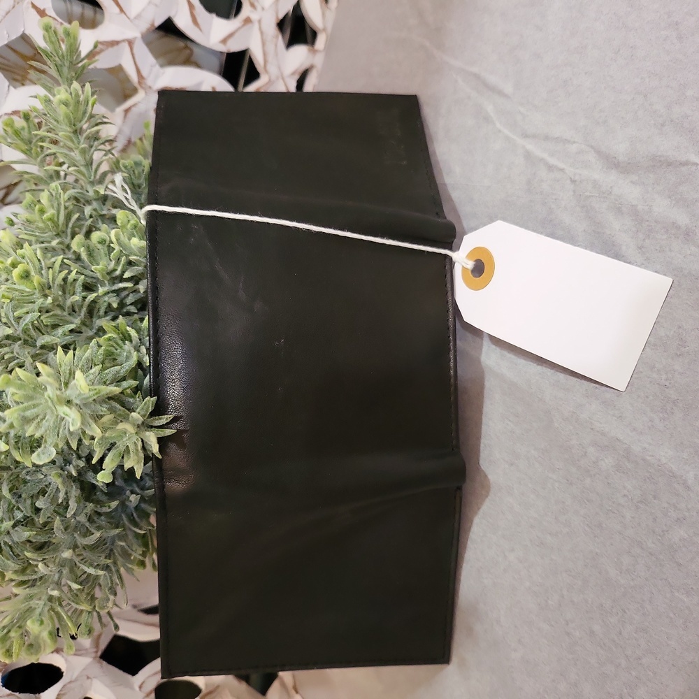 Wallet - Picture 2 of 4